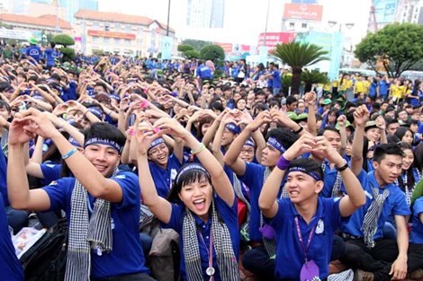 More than 80,000 students are involved in Green Summer Campaign in HCM city - ảnh 1